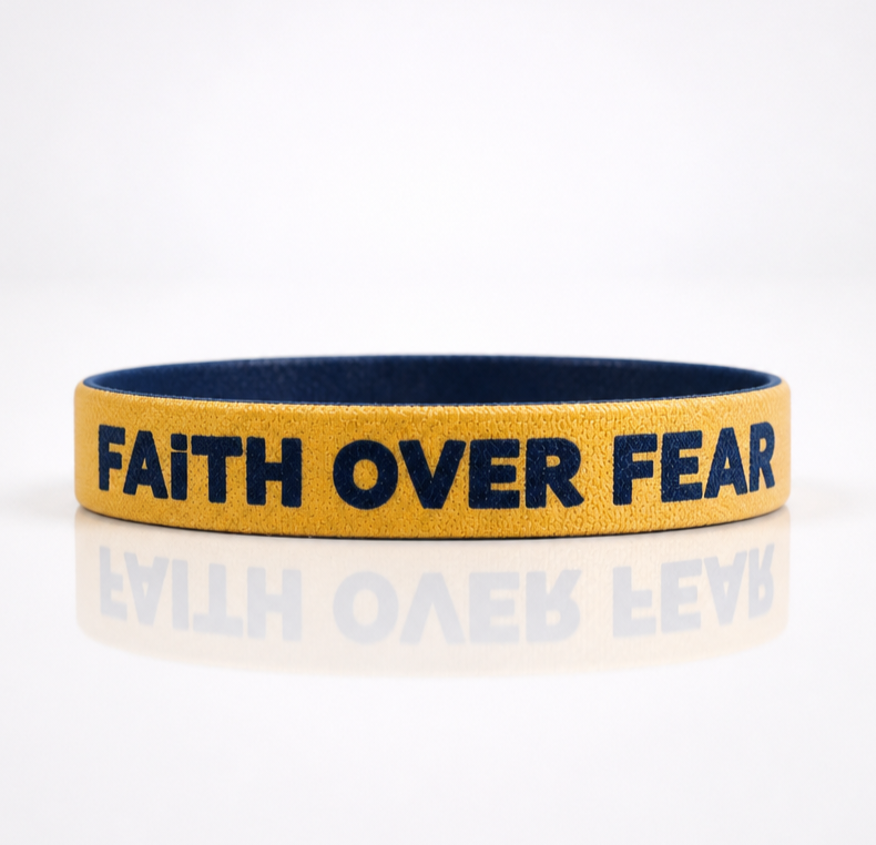 Double sided wrist band